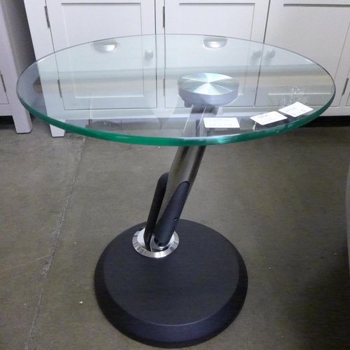 1454A - A Twist lamp table