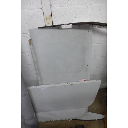 2437 - Bulkhead for a Ford Transit Connect