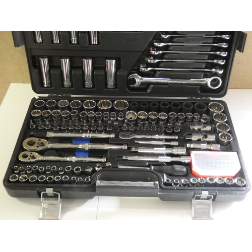 2097 - Halfords Advanced Socket Set - unused