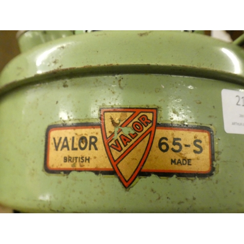 2114 - Valor boiling stove no. 65-B, boxed