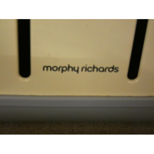 2140 - Morphy Richards cream four slice toaster