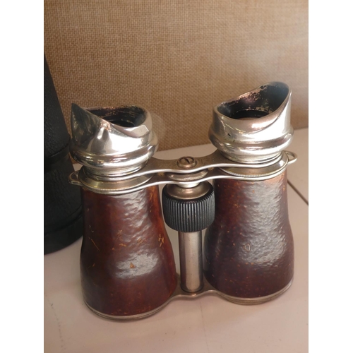 2164a - Pair of Hawk De-Luxe 10x50 binoculars, pr. of retro binoculars & Canon Snappy El Camera