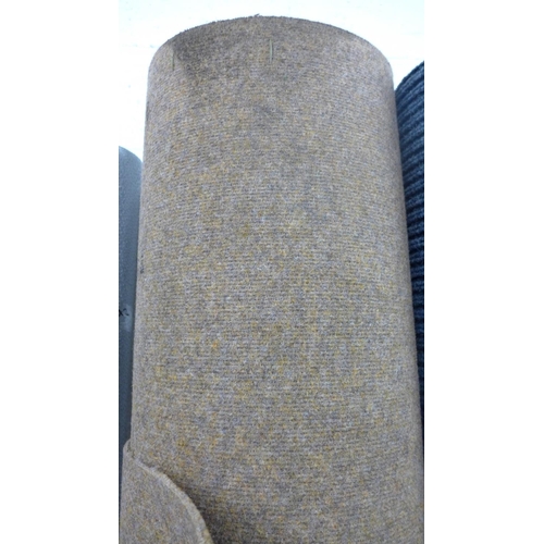 2433 - Roll of ground carpet, approximately 2m x 8m