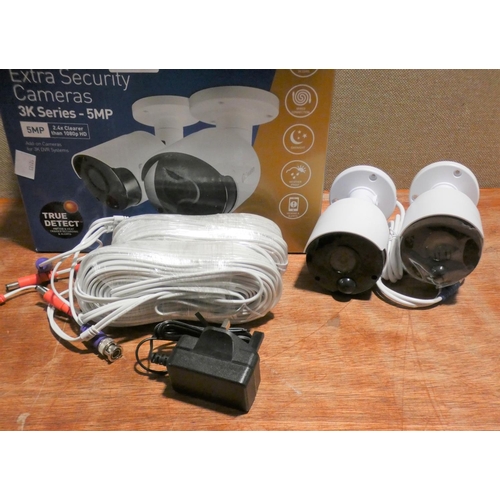 3071 - Swann 5MP extra security cam pack  (213-486) * This Lot Is Subject To Vat