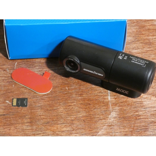 3094 - Nextbase 300W Dash Cam    (213-602) * This Lot Is Subject To Vat