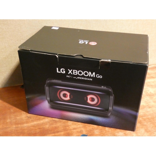 3102 - LG Portable Wireless Speaker - XBoom PK7 (213-490) * This Lot Is Subject To Vat