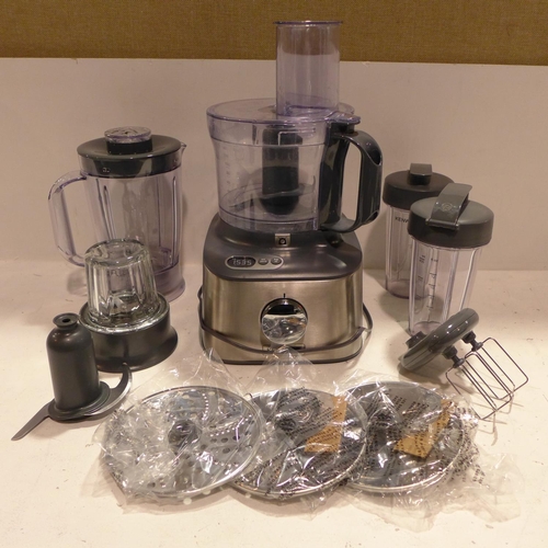 3297 - Kenwood Multipro Food Processor, Rrp £99.99 + Vat (213-292) * This Lot Is Subject To Vat