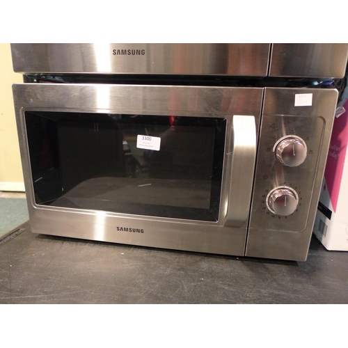 3300 - Samsung Commercial Microwave (Cm1099/Xeu), Rrp £208.33 + Vat (213-283) * This Lot Is Subject To Vat