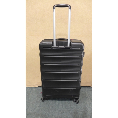 3308 - American Tourister Zakk Large Case  (213-91) * This Lot Is Subject To Vat