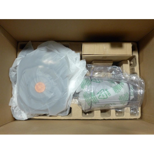 3318 - Kenwood multipro Food Processor    (213-524) * This Lot Is Subject To Vat