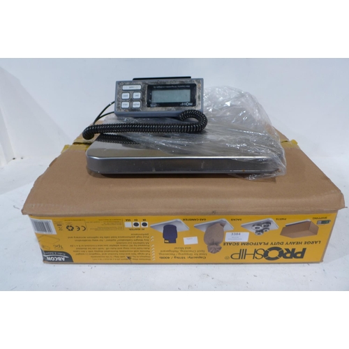 3384 - 2 X Heavy Duty Platform Scales (213-16,17) (213-16) * This Lot Is Subject To Vat