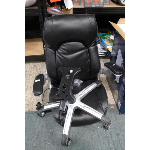 3419 - True Active Manager Black Chair, Rrp £144.99 + Vat (213-108) * This Lot Is Subject To Vat