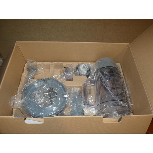 3151 - Kenwood Food Processor    (213-472) * This Lot Is Subject To Vat