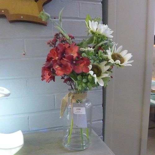 1581 - A hydrangea and berry arrangement in a glass vase (54921589)  #