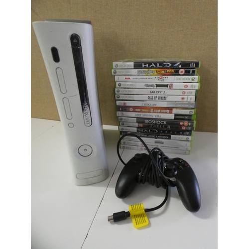 2120 - XBox 360 with 17 games - W