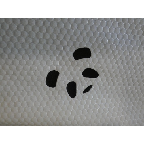 3025 - Panda Double Memory Foam Topper (215-543) * This lot is subject to VAT