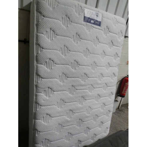 3512 - Eco Silentnight Fusion Double Mattress, Rrp £179.99 + Vat (215-158) * This lot is subject to VAT