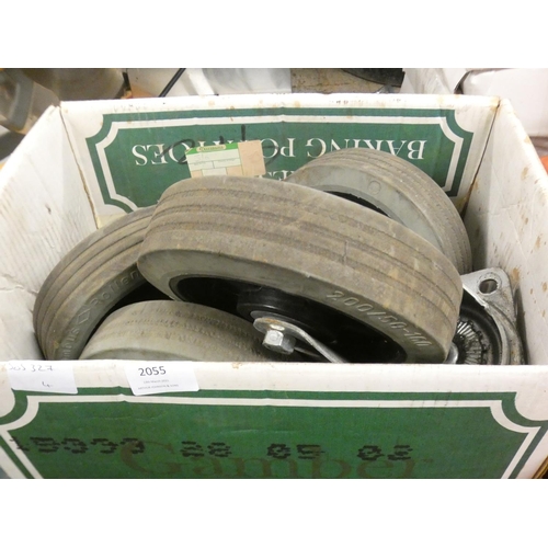 2055 - 4 Large industrial wheel castors - 200mm