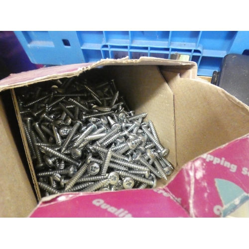 2103 - Pop rivets & screws in box