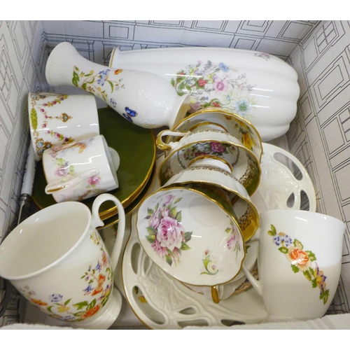 718 - Four Elizabethan Staffordshire cups and saucers, Aynsley Cottage Garden mugs, plates, Wild Tudor vas... 