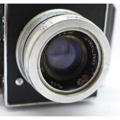 728 - An Agiflex camera