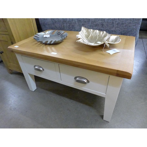 1488 - A Hampshire ivory painted oak coffee table with drawers  *This lot is subject to VAT