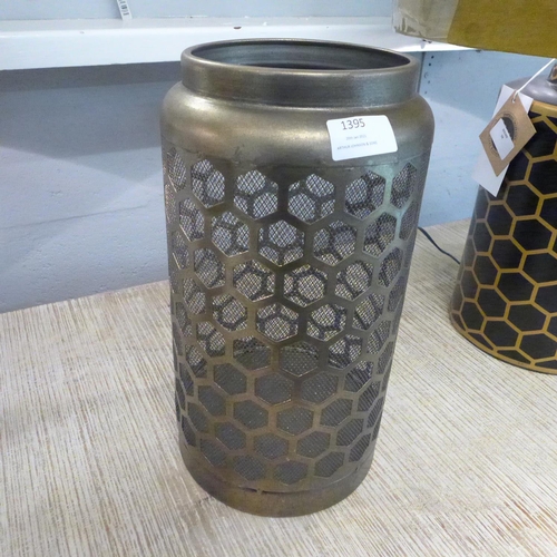 1544 - A gilt honeycomb lantern (2113612)   #