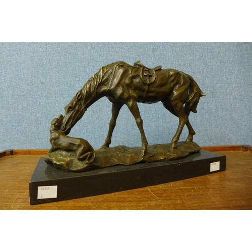 39 - A French style bronze figure of a horse and dog, on black marble plinth, 22cm h