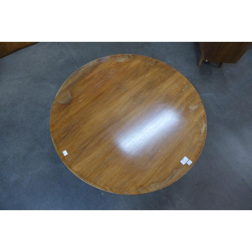 203 - A Gordon Russell teak circular coffee table