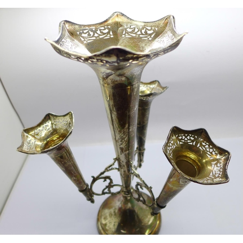 1004 - A pierced silver four trumpet epergne, Birmingham 1945, total weight 452g, weighted base, 28.5cm