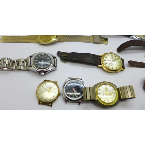 1037 - Mechanical wristwatches