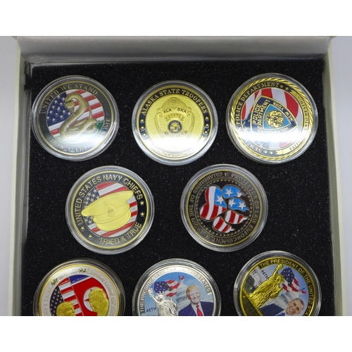 1054 - Eight commemorative coins from the United States of America, presidents Donald Trump, Barack Obama, ... 