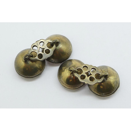 1088 - A pair of Georgian paste set cufflinks