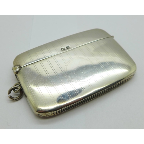 1091 - A silver vesta case, Birmingham 1919