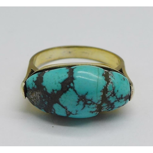 1143 - A silver gilt turquoise matrix ring, M/N