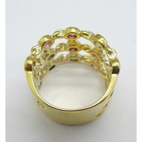 1164 - A silver gilt multi-gem set ring, Q