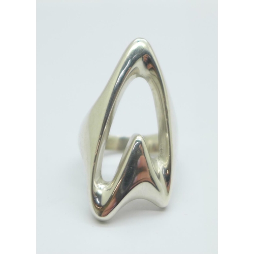 1181 - A silver Georg Jensen ring, London import mark for 1954, also marked 89, K/L