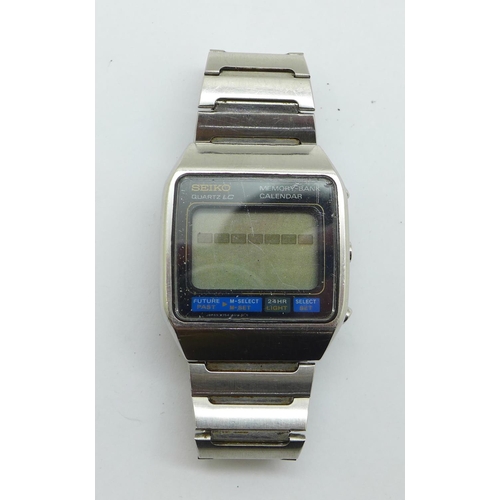 1236 - A Seiko Quartz LC memory-bank LCD wristwatch, a/f, (requires battery, not tested)