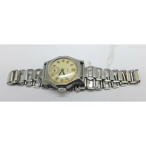 1254 - A Wyler wristwatch with shaped 27mm case