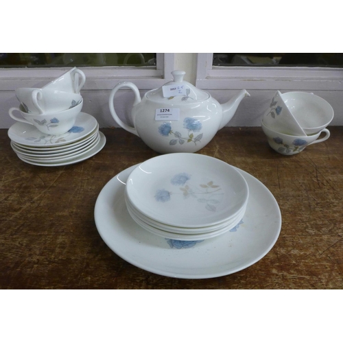 1274 - A Wedgwood Ice Rose tea service, 6 cups, (one a/f), 6 saucers, 6 plates, teapot, (spout a/f) and san... 