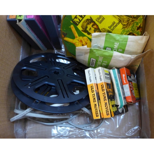 1289D - A Eumig 820 Sonomatic and boxed films **PLEASE NOTE THIS LOT IS NOT ELIGIBLE FOR POSTING AND PACKING... 