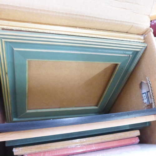 1290D - A box of modern picture frames, many still sealed, a box of photograph albums and other picture fram... 