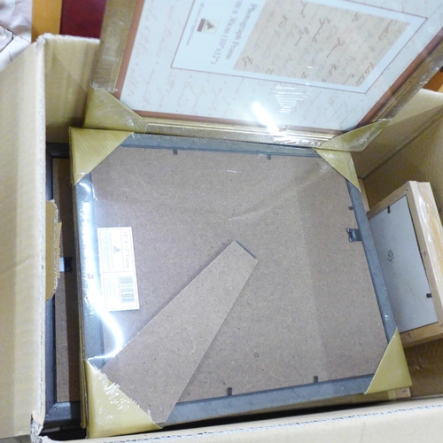 1290D - A box of modern picture frames, many still sealed, a box of photograph albums and other picture fram... 