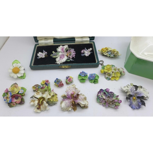 631 - A collection of Crown Derby brooches and a Crown Derby brooch and earring set