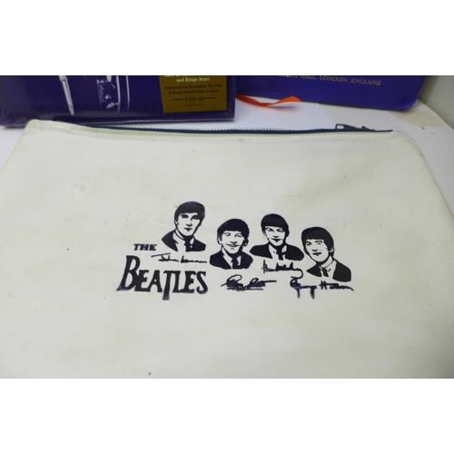 667 - A Beatles paperback book, Help!, also Love Letters to the Beatles, two folding photo booklets, a Bea... 