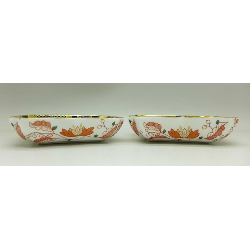 686 - A pair of Royal Crown Derby 1128 pattern pin dishes