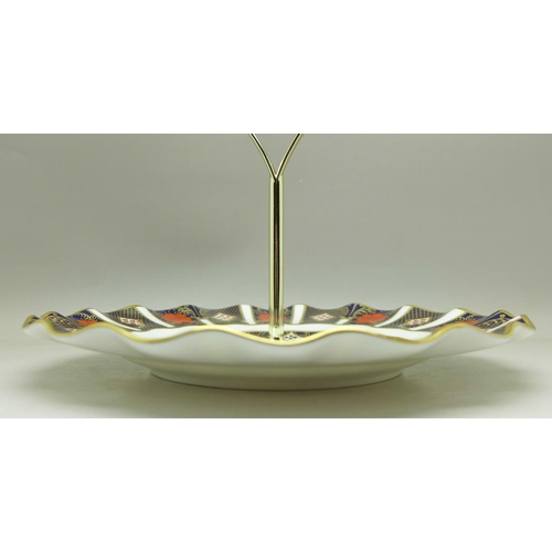 696 - A Royal Crown Derby 1128 pattern wavy edge cakestand