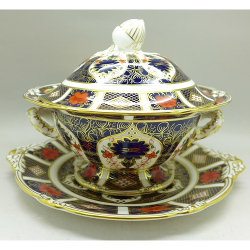 701 - A Royal Crown Derby 1128 pattern tureen, 18cm, with stand