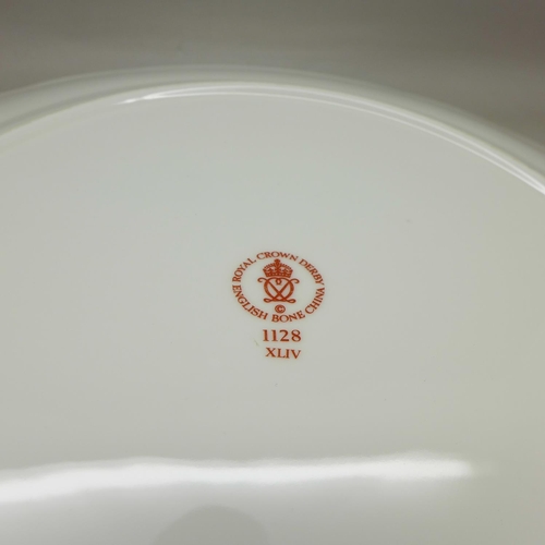 709 - A large Royal Crown Derby 1128 pattern tureen with stand