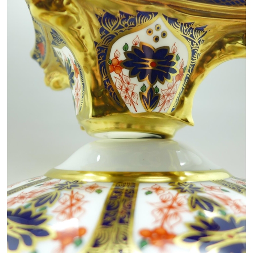 710 - A Royal Crown Derby 1128 pattern comport/centre piece, 27cm